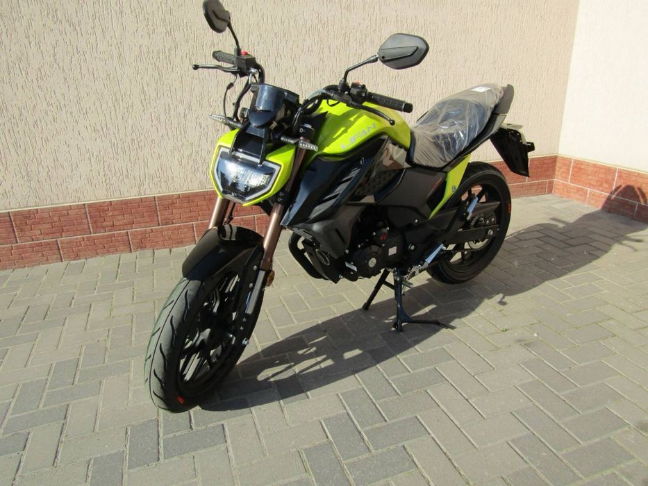 Мотоцикл лифан  KPS200-10W