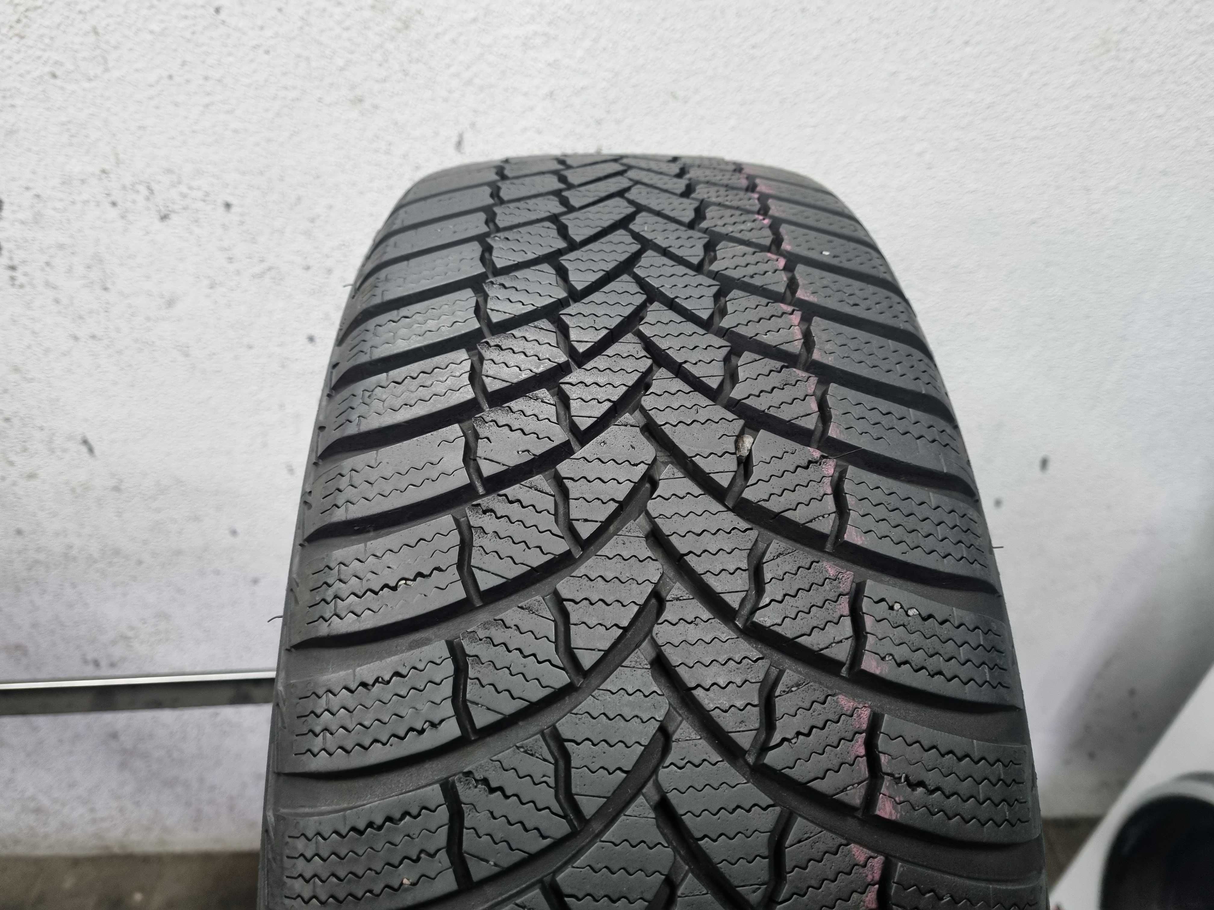 205/55/16 91H Bridgestone Blizzak LM001 EVO D.2318