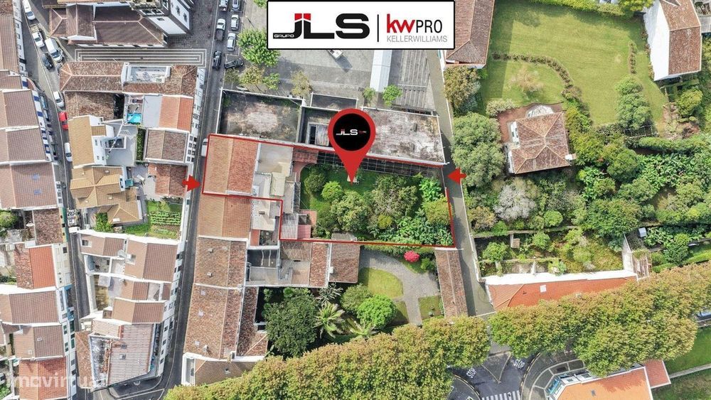 Moradia Exclusiva no Centro da Lagoa, São Miguel – Oportunidade Única