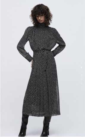 Сукня Zara, розмір M