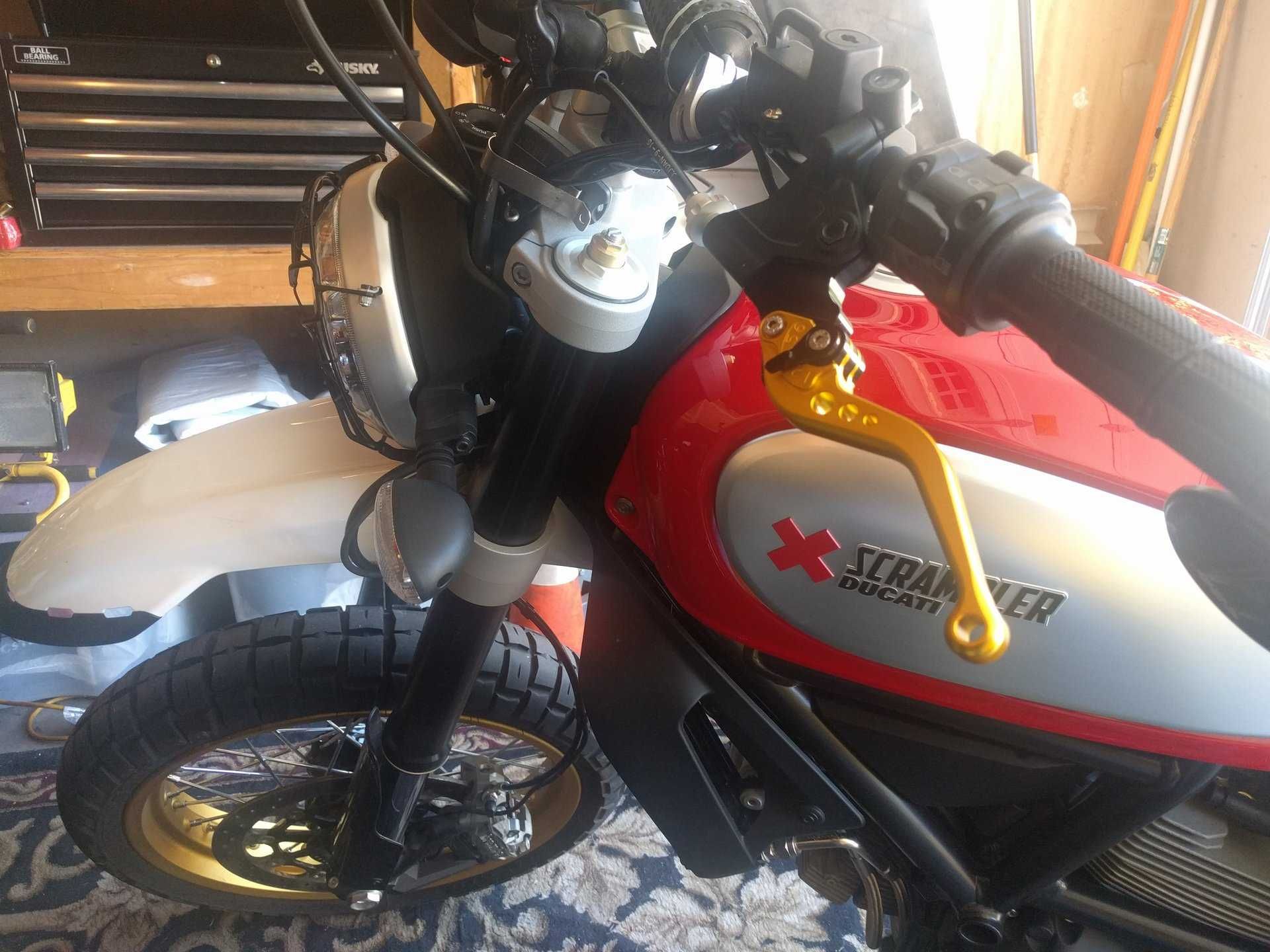 Klamki dźwignie r1 r6 cbr rr zx r fz6 fz1 xj6 cb bandit fz8 gsxr er6