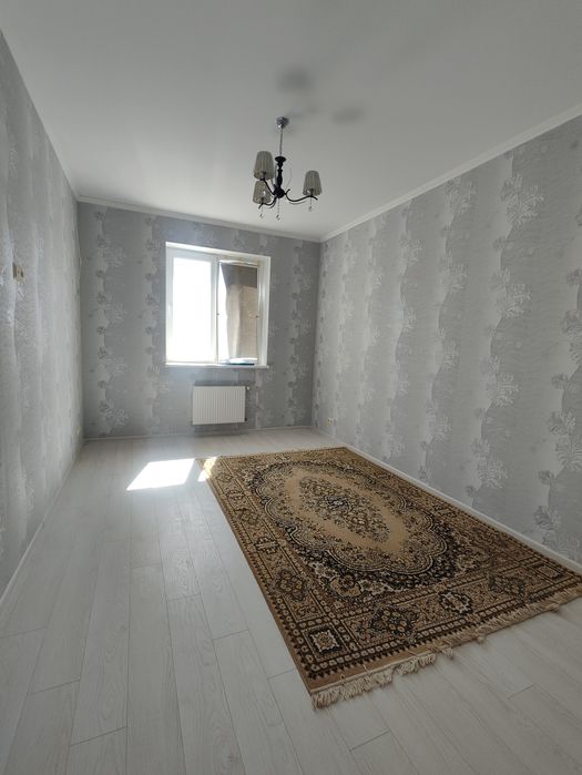 Новый дом рядом с каналом. Торг уместен