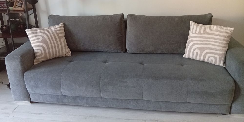 Kanapa rozkładana Agata Meble stan bardzo dobry szara