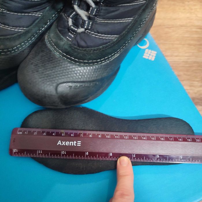 Зимние ботинки COLUMBIA на мальчика, 30 р.