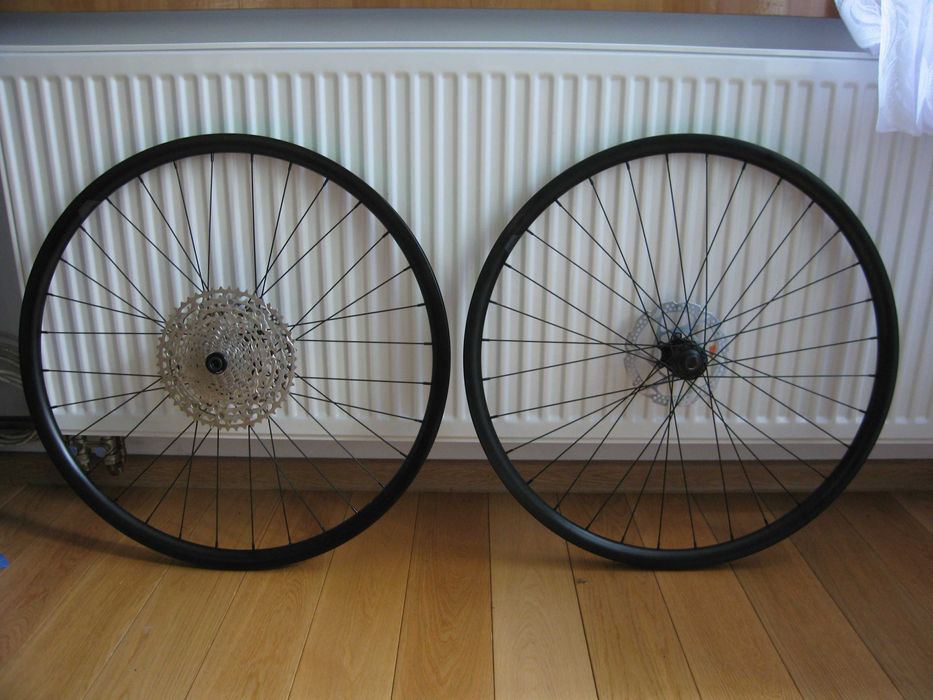 Koła komplet przód i tył 28"  622 mogą być do gravela