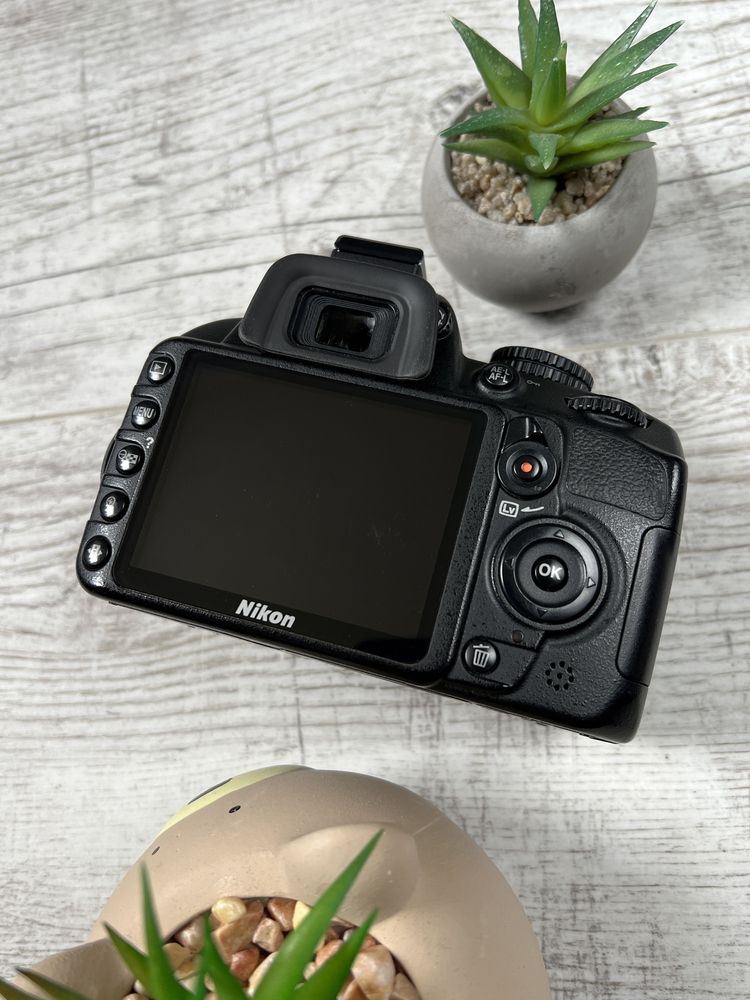 Nikon D3100 Kit 18-55mm