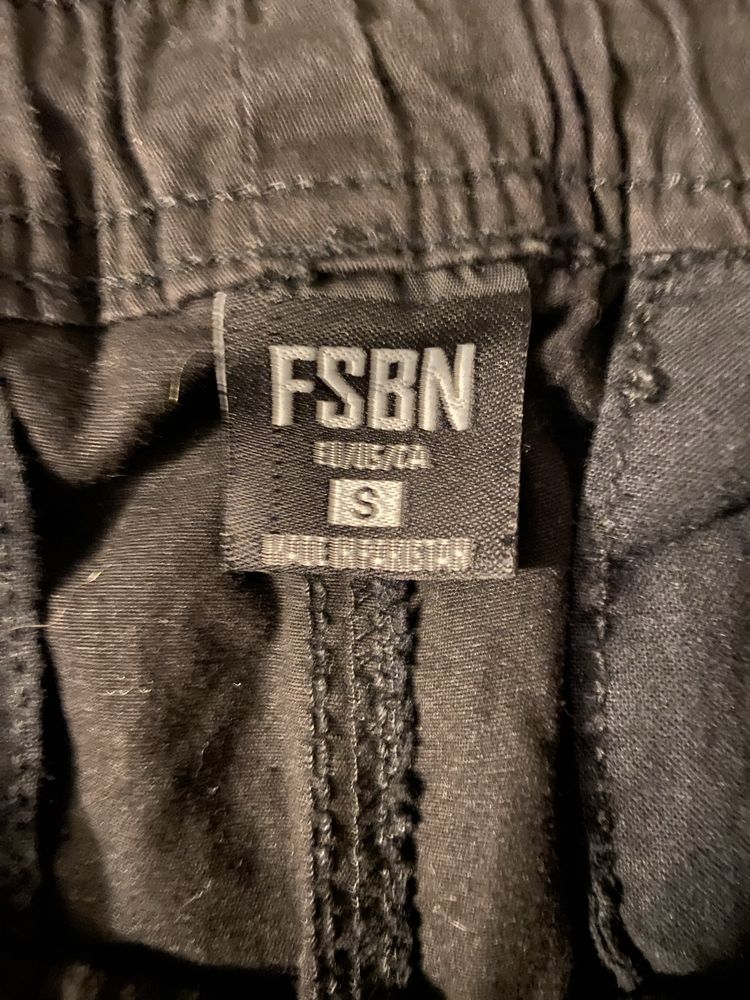 Calças  FSBN , em bom estado