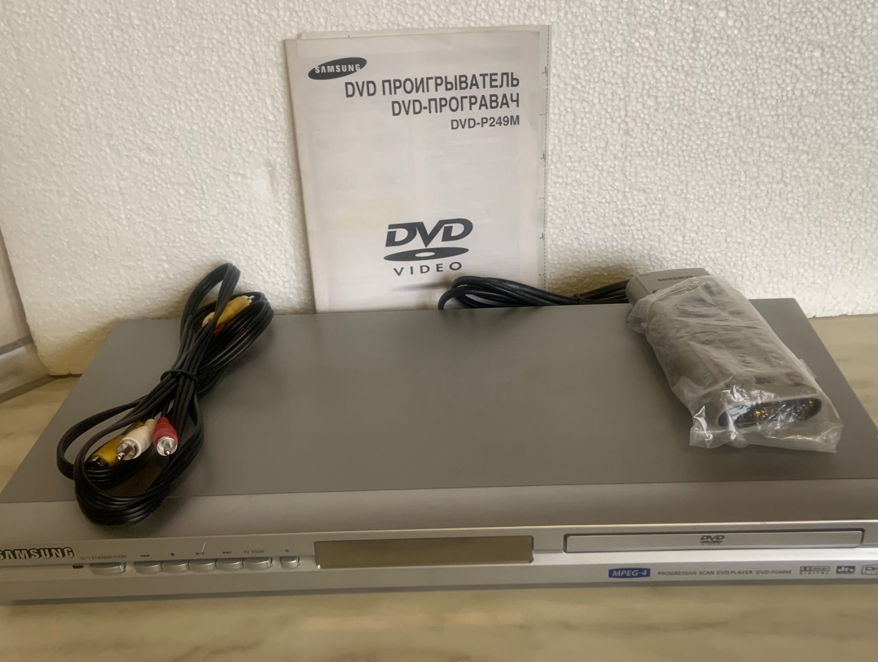 DVD-плеер DV727SI(BBK)