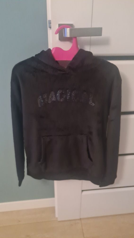 Bluza kangurek H&M czarna 12-14 lat