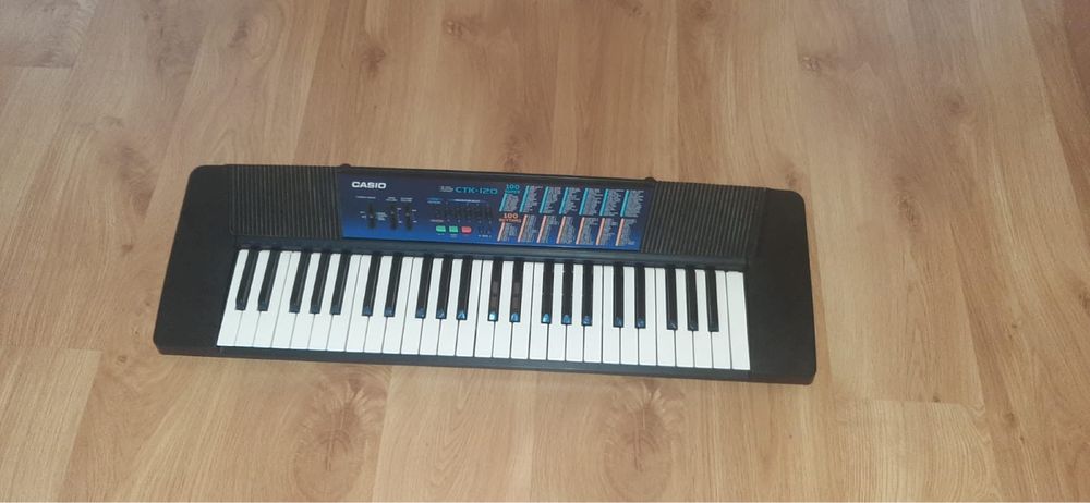 Keyboard Casio CTK 120 idealny dla początkujących + statyw