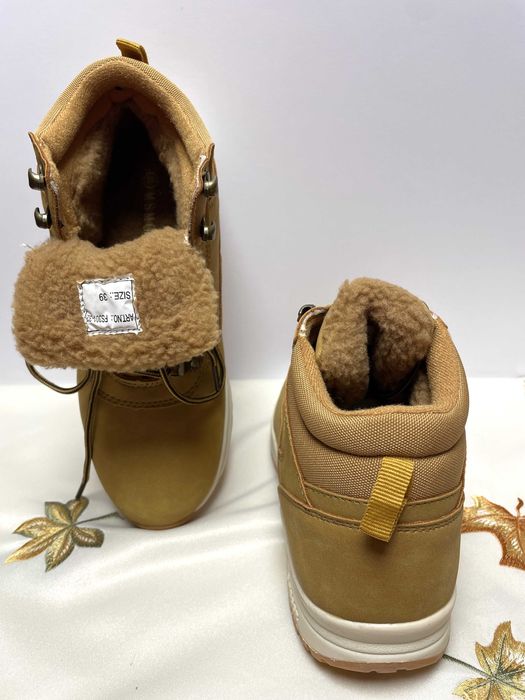 Buty Zimowe Trapery Sportowe Ocieplane futerkiem Śniegowce Camel R.39