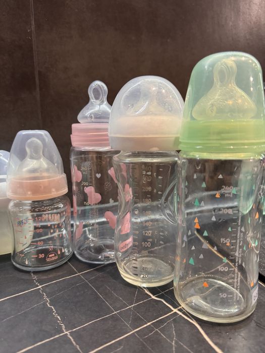 Набор детских бутылочек avent (стекло и пластик) + новые соски NUK
