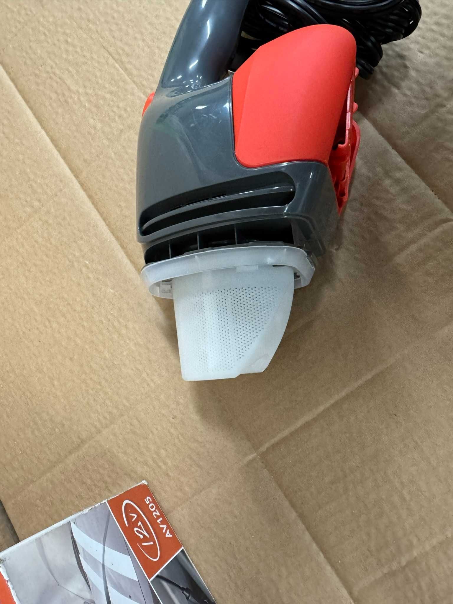Odkurzacz samochodowy Black&Decker AV1205