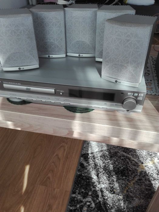 Sprzedam zestaw kina domowego LG 5.1 z zestawem głośników