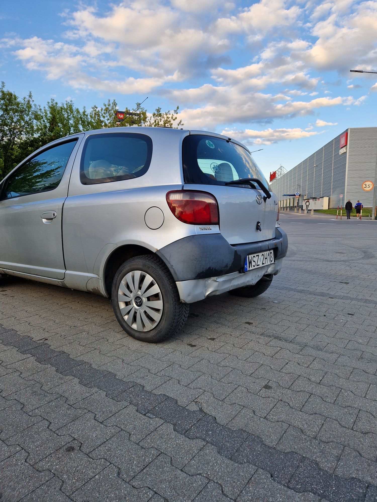 Toyota Yaris 1.0, 2002 r.