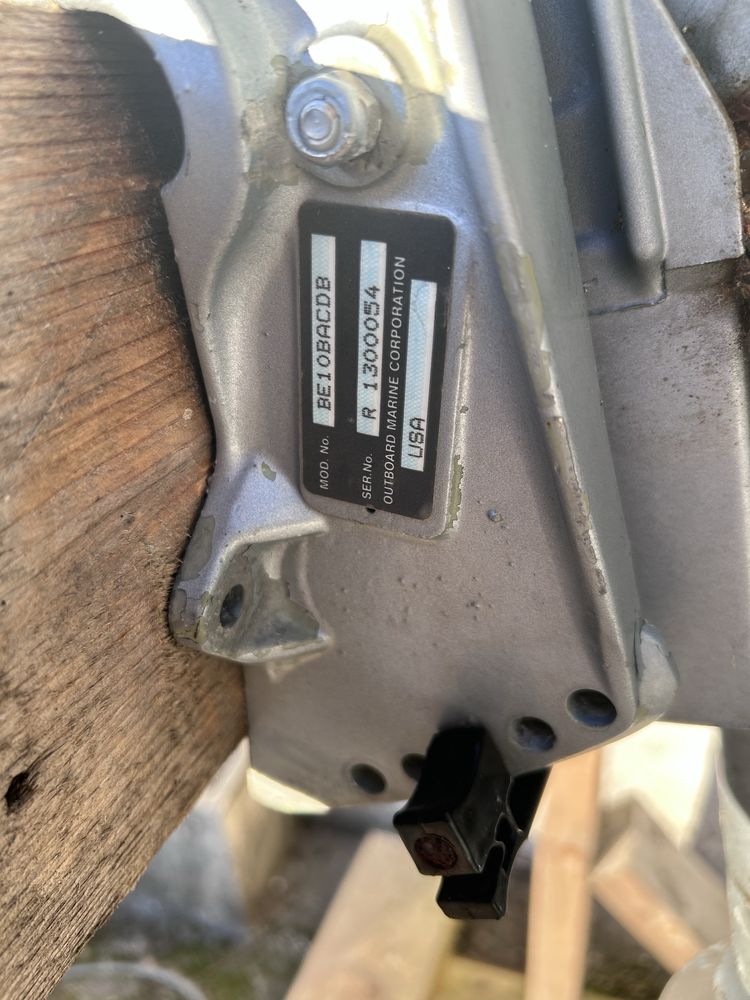 Silnik zaburtowy Evinrude 9.9