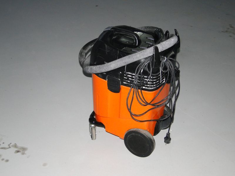 Odkurzacz Przemysłowy Budowlany KARCHER NT 45/1 z otrząsaczem Germany