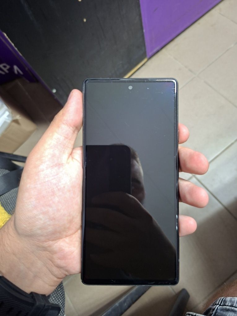 Срочно продам Google pixel 6 8/128 GB, идеал