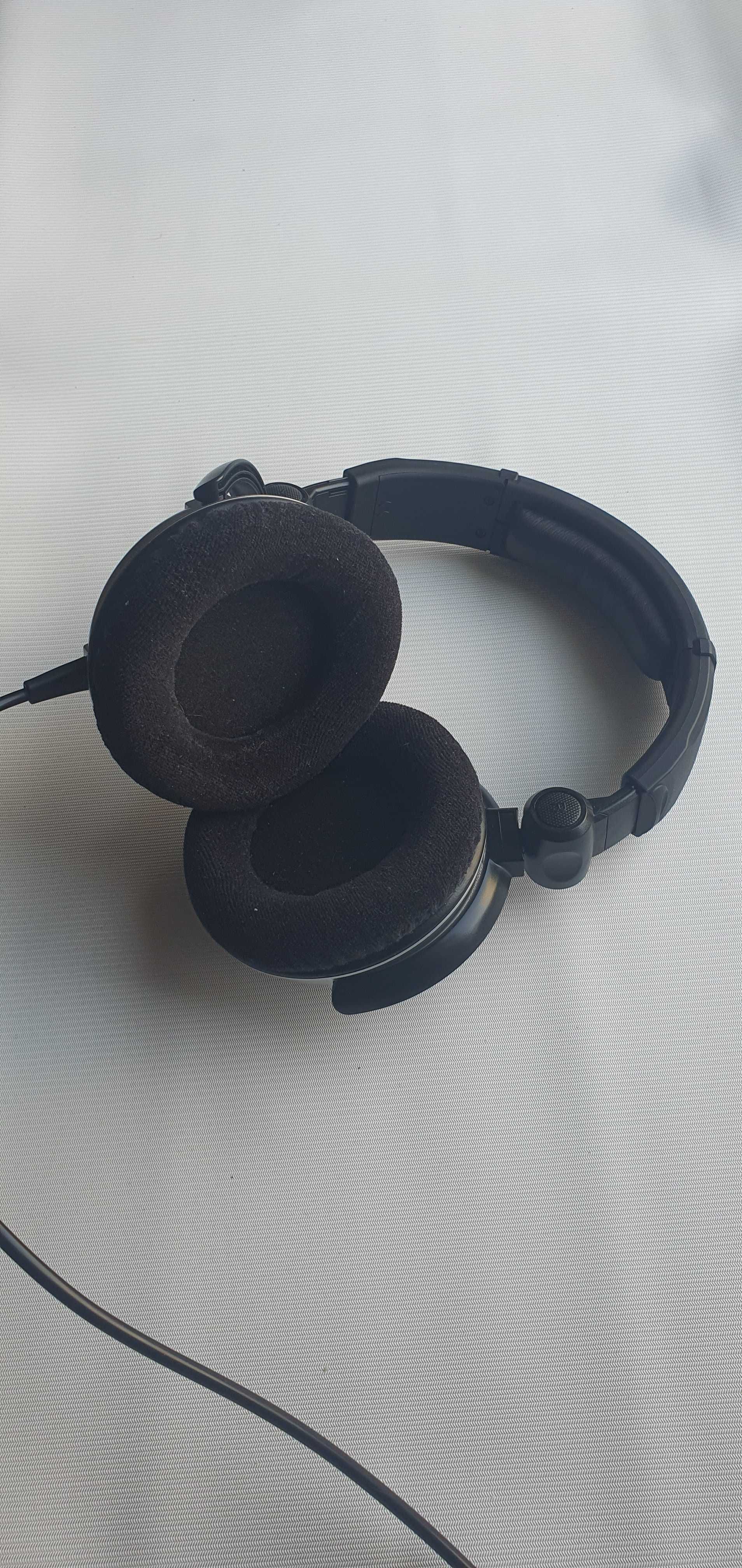Beyerdynamic DT 860. 32 Ohm