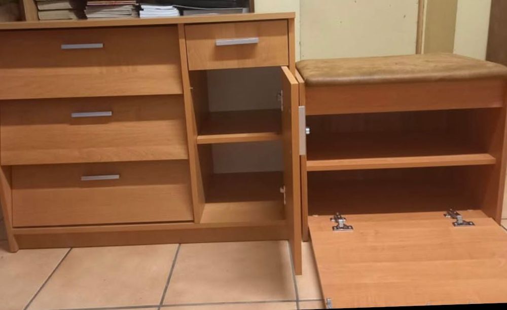 Szafki na buty z siedziskiem