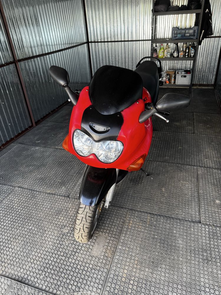 SUZUKI gsx600f na A2