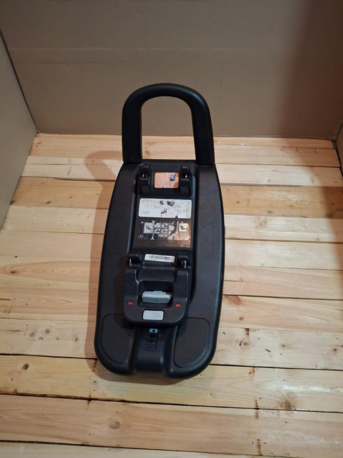 Fotelik z bazą Joli ISOFIX