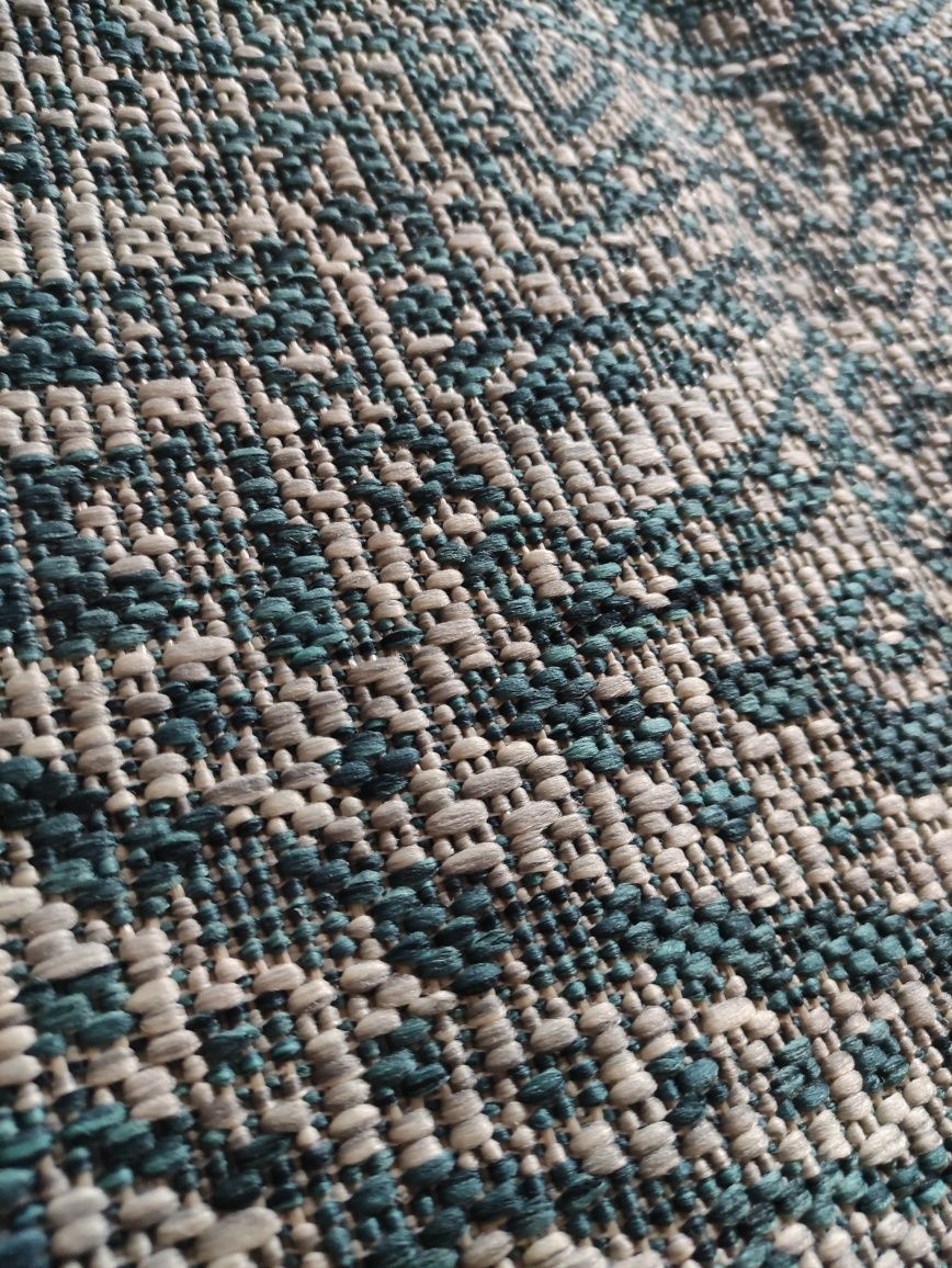 Dywan koło boho mandala na taras lub balkon