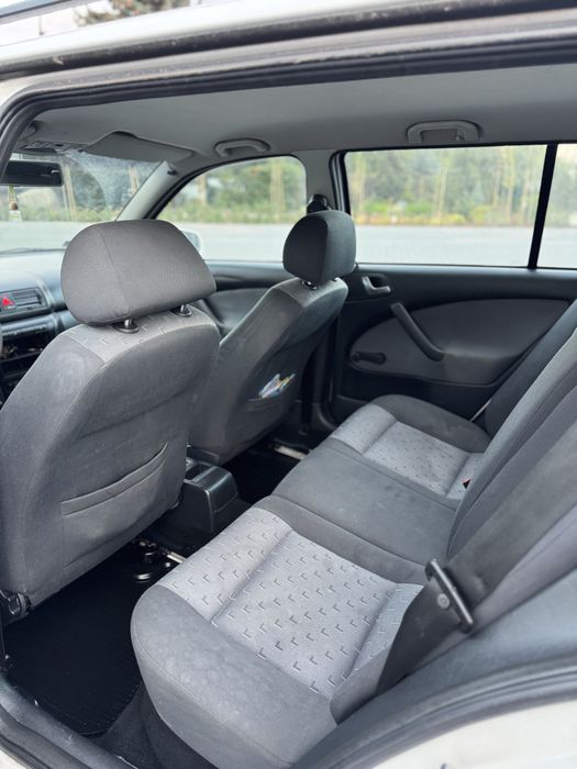 Autokomis TopCar! Skoda Octavia Tour 1.6 Benzyna/2007 Rok/Gwarancja !!