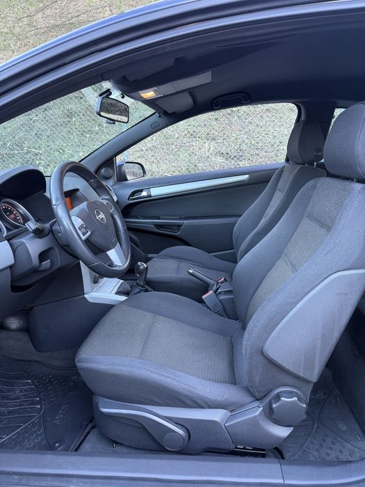 Opel Astra GTC 1.3 CDTi | Nacional | 1 Dono