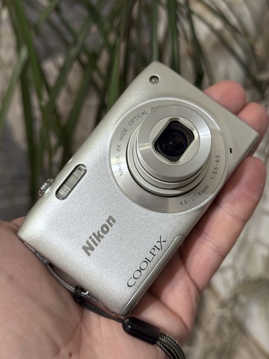 Цифровой фотоаппарат Nikon Coolpix S3300