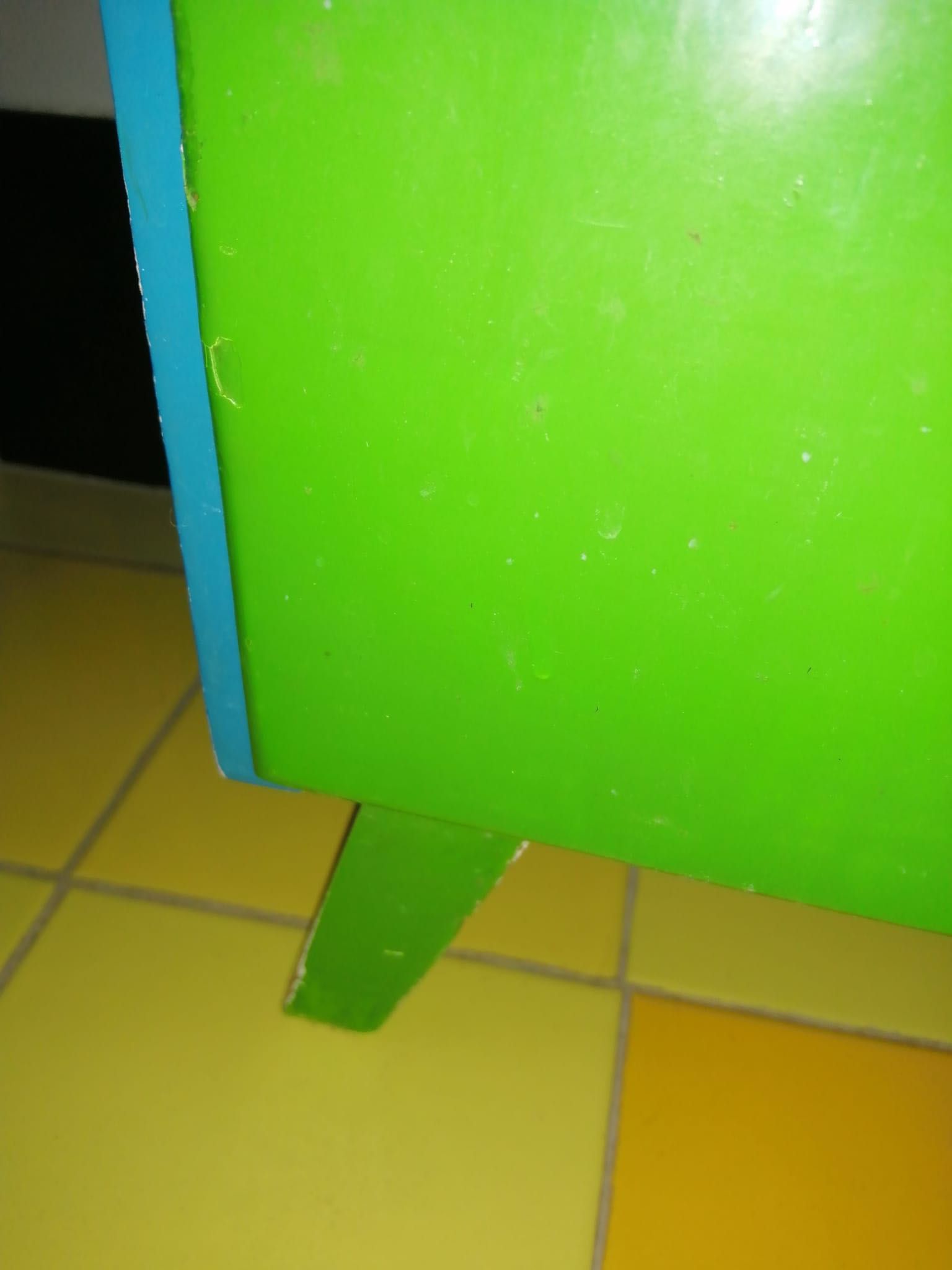 Pequeno móvel WC 5 gavetas + 1 porta (com prateleira)