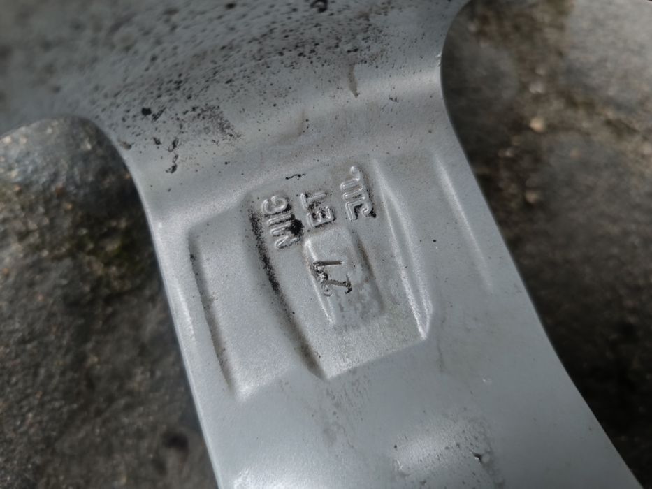 Alufelgi Dezent BMW Audi 5x112 225/55 17 zimowe