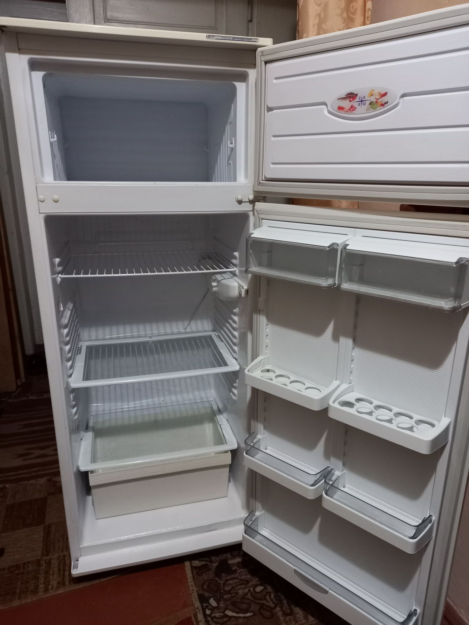 Холодильник не робочий купляєм