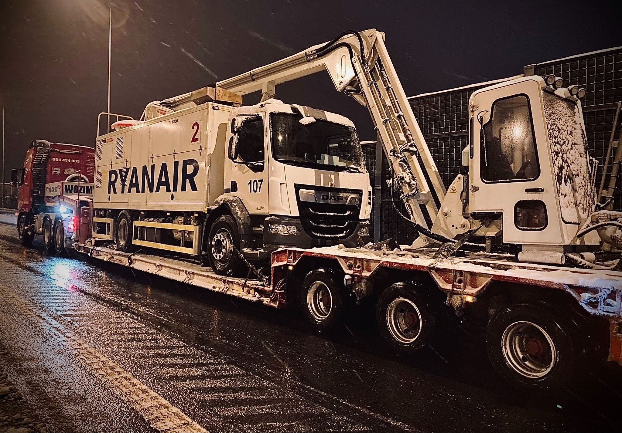 Transport niskopodwoziowy, sprzętu rolniczego, maszyn leśnych, koparek