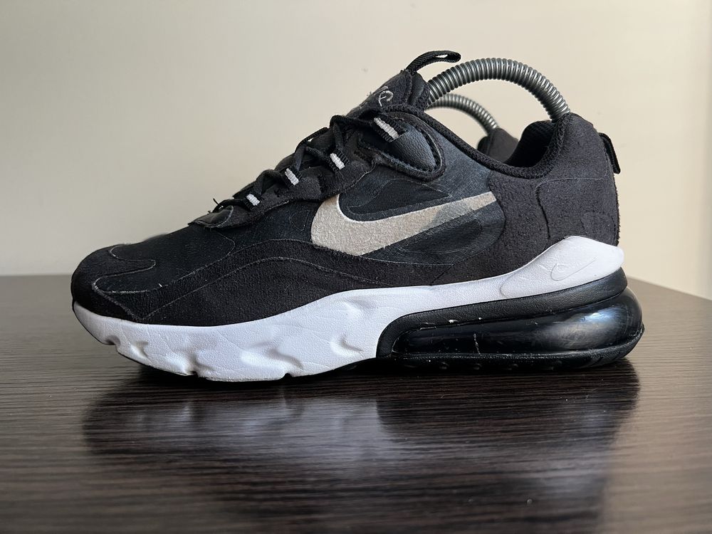 Кросівки Nike Air Max 270 React BQ0103-009 Розмір 39 на 25 см