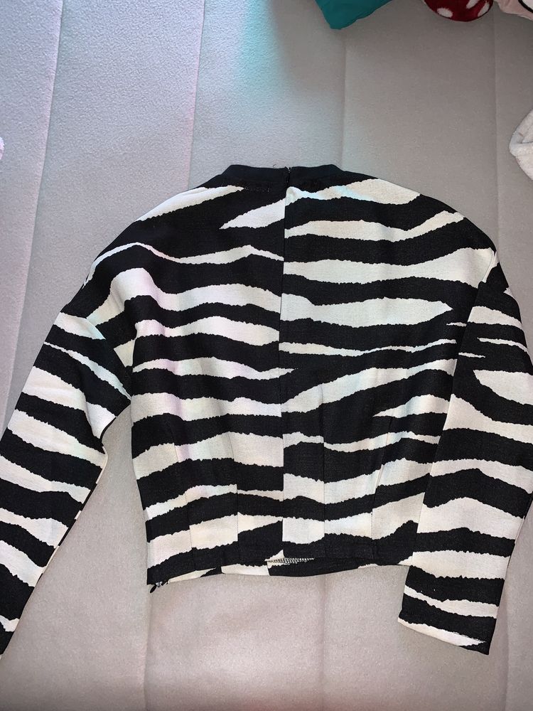 Blusa padrão zebra