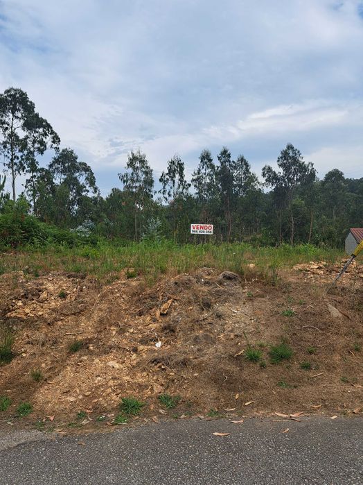 Terreno para construção em Milheirós de Poiares