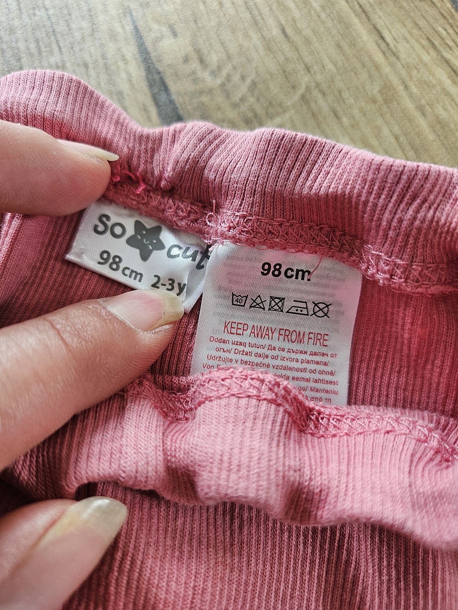 Legginsy dziecięce prążkowane prazek gladkie 98 gumeczka wszyta