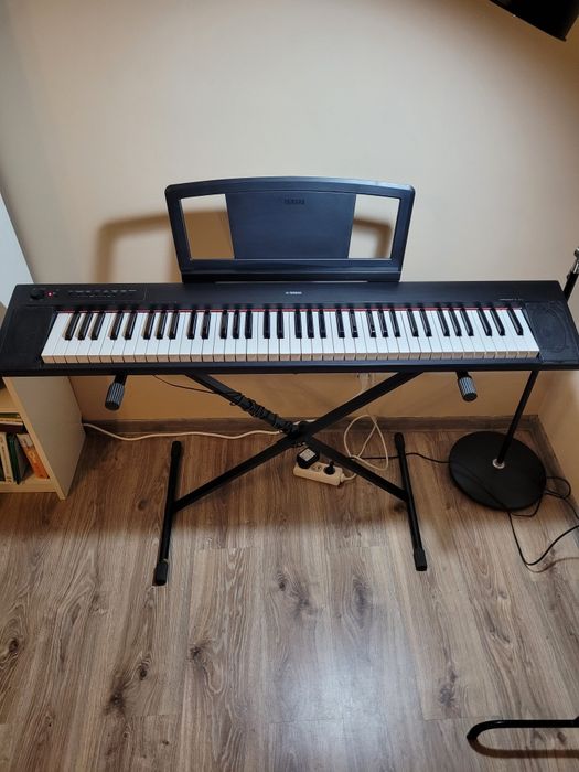 Pianino elektryczne YAMAHA