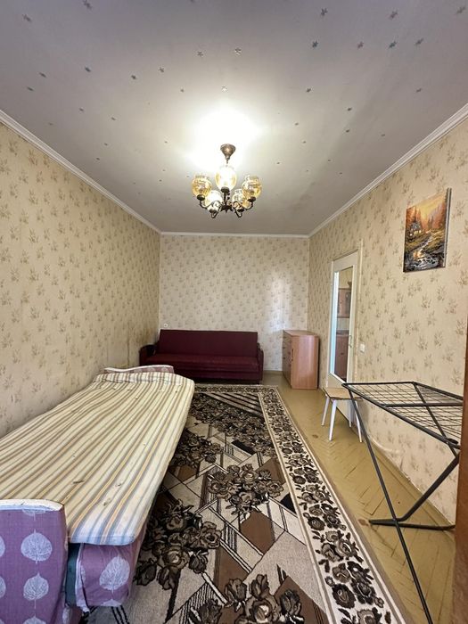 Здається 1 кімнатна квартира, р-н Осташівка