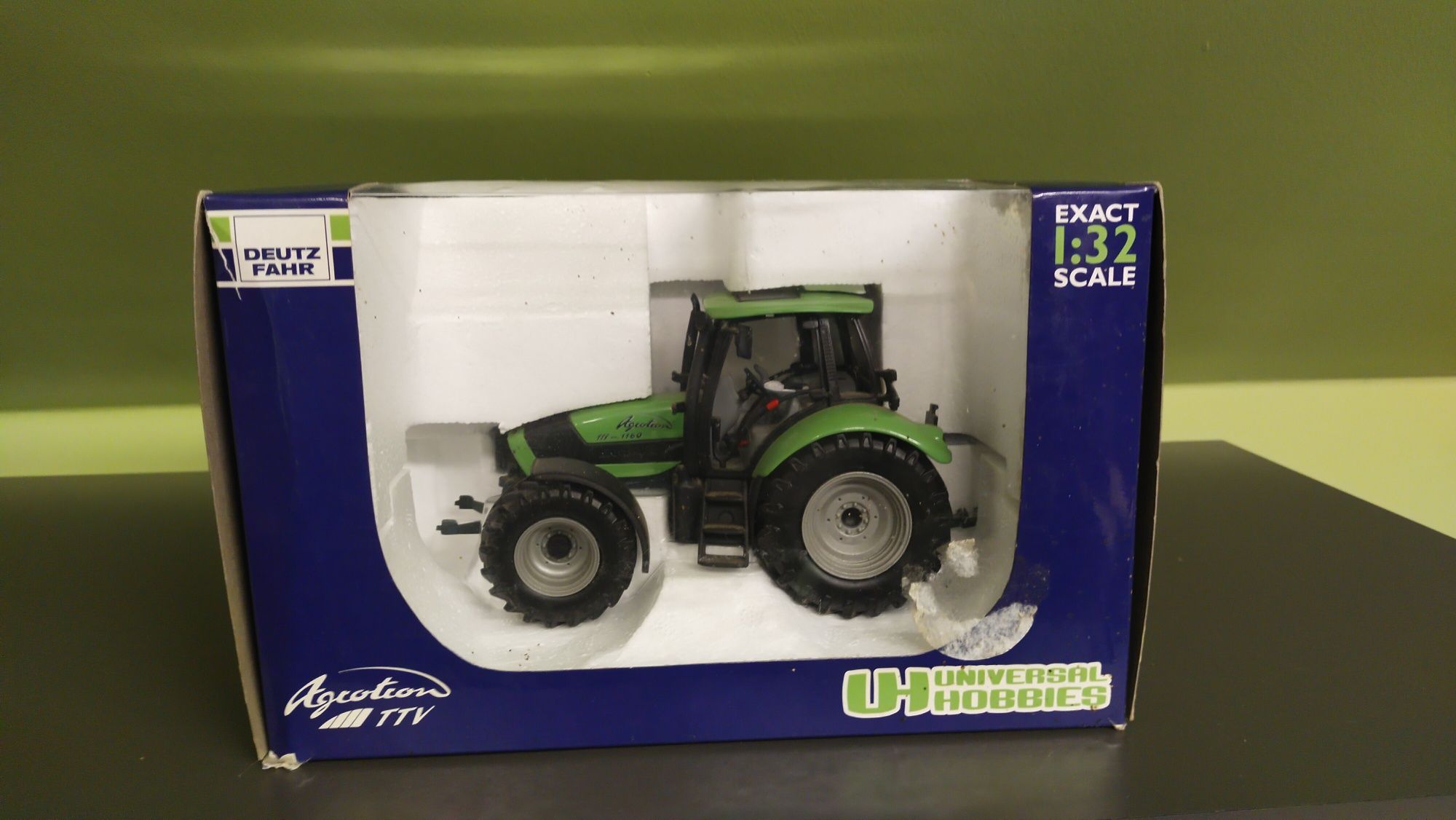 Deutz Fahr Ttv universal hobbies jak siku Britains 1 32