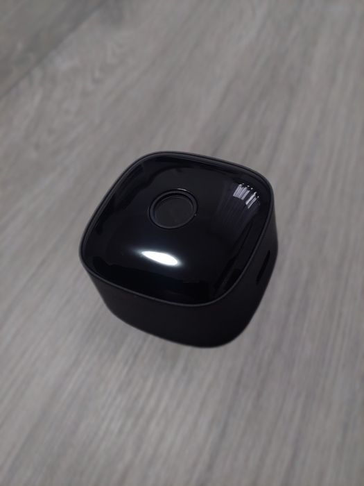 Kamerka Wi-Fi czarna mała kamerka