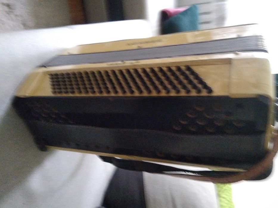 Akordeon hohner 3b 120 basów