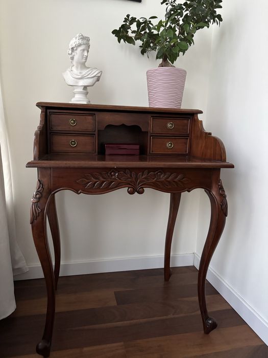 Французький секретер, антикварний стіл 18 століття
