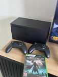 Xbox series x 2 pady +gra