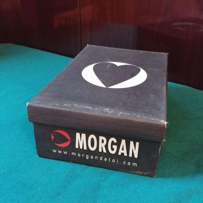 Продам розовые туфли на каблучке марки Morgan