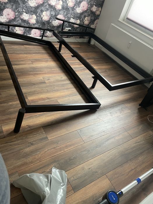 Łóżko dwu osobowe metalowe