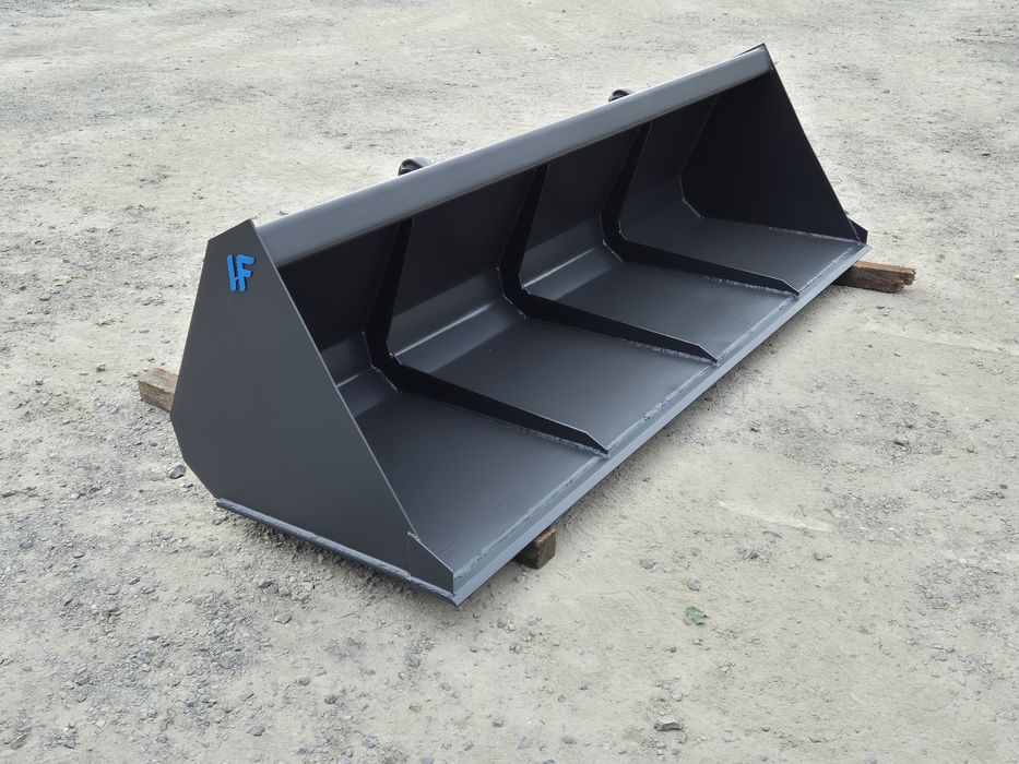 Szufla uniwersalna do ładowaczy czołowego Euroramka MX Faucheux