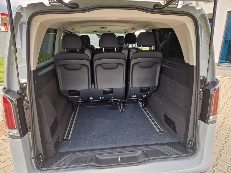 Wynajem bus 8 osobowy Mercedes Vito Tourer
