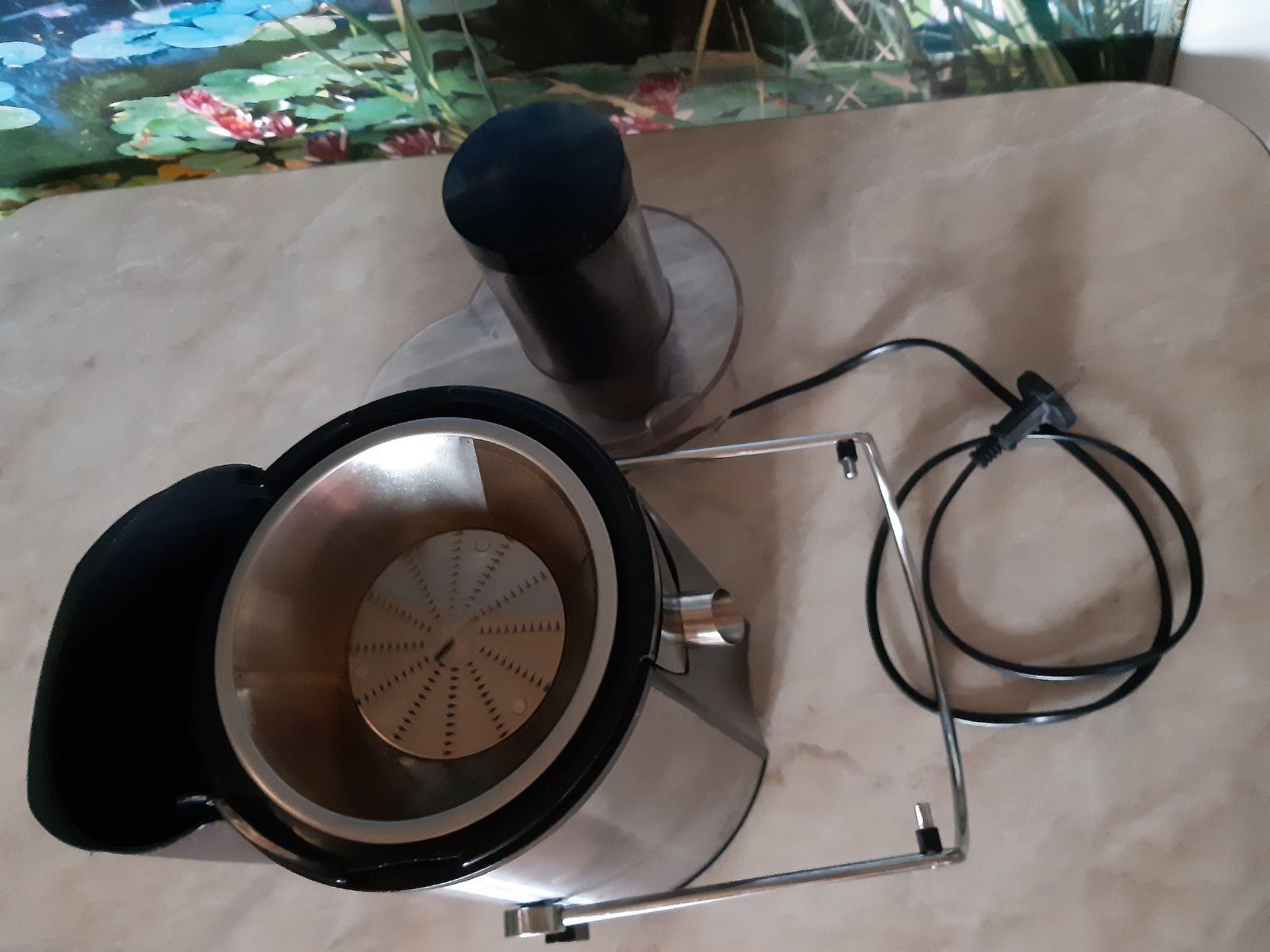 Соковыжималка АЕ 3150 CLATRONIC